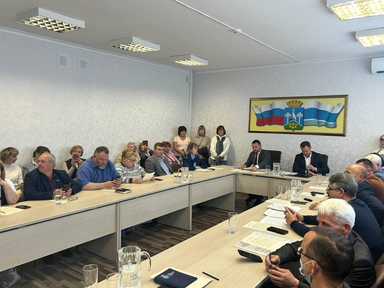 Начало заседания думы Сысерти. Фото: It's My City