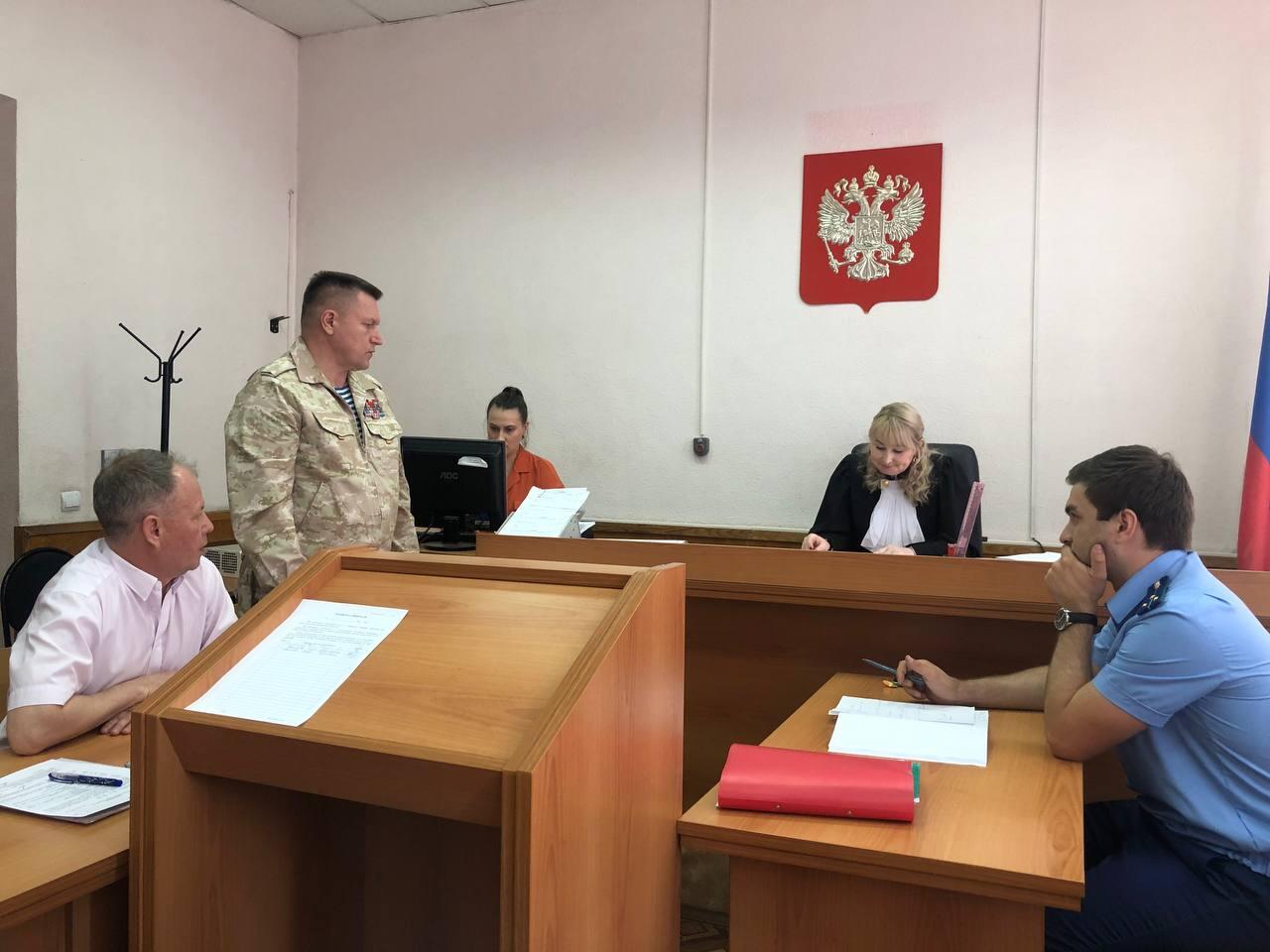 Евгений Тетерин (стоит). Фото: Мария Рубинина / It’s My City