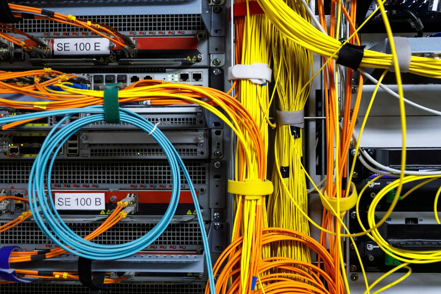 Оборудование одного из провайдеров связи. Фото: Марина Молдавская / It's My City