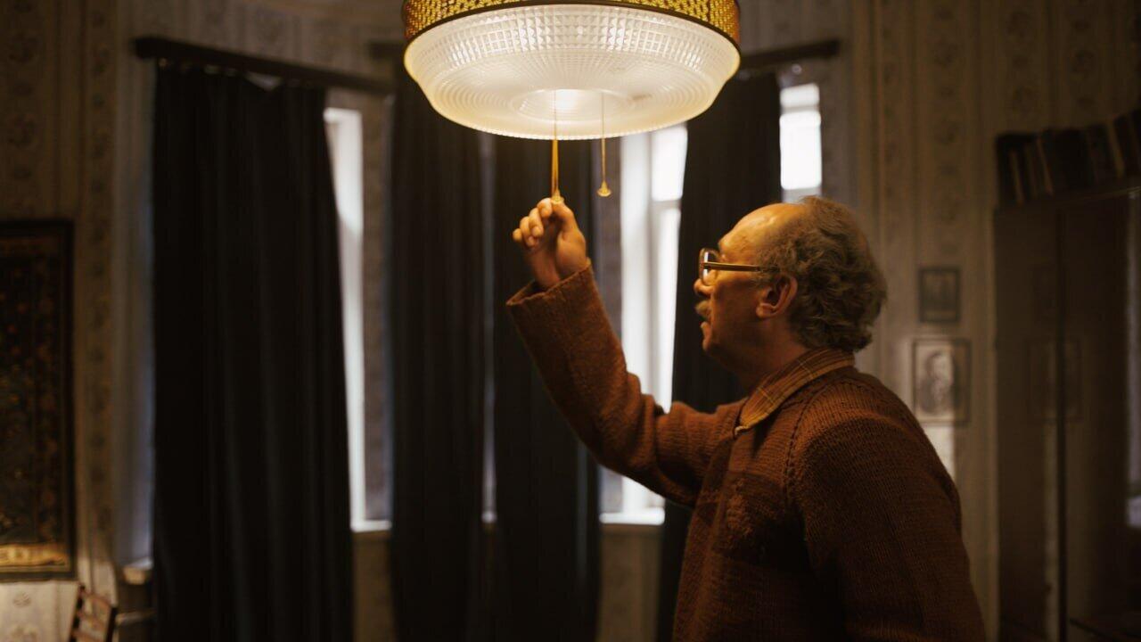 Кадр из фильма «Бесконечный апрель» / «Киноафиша»