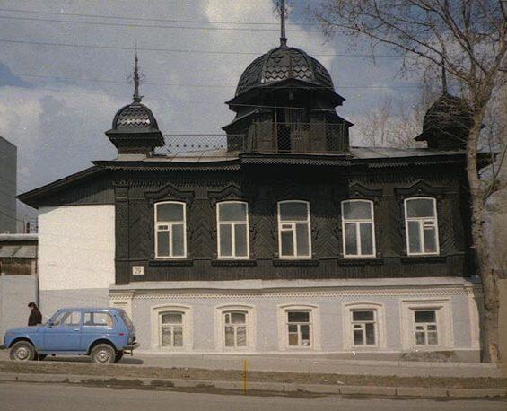 «Жилой дом с башенками и деревянной резьбой». Фото: управление госохраны ОКН Свердловской области