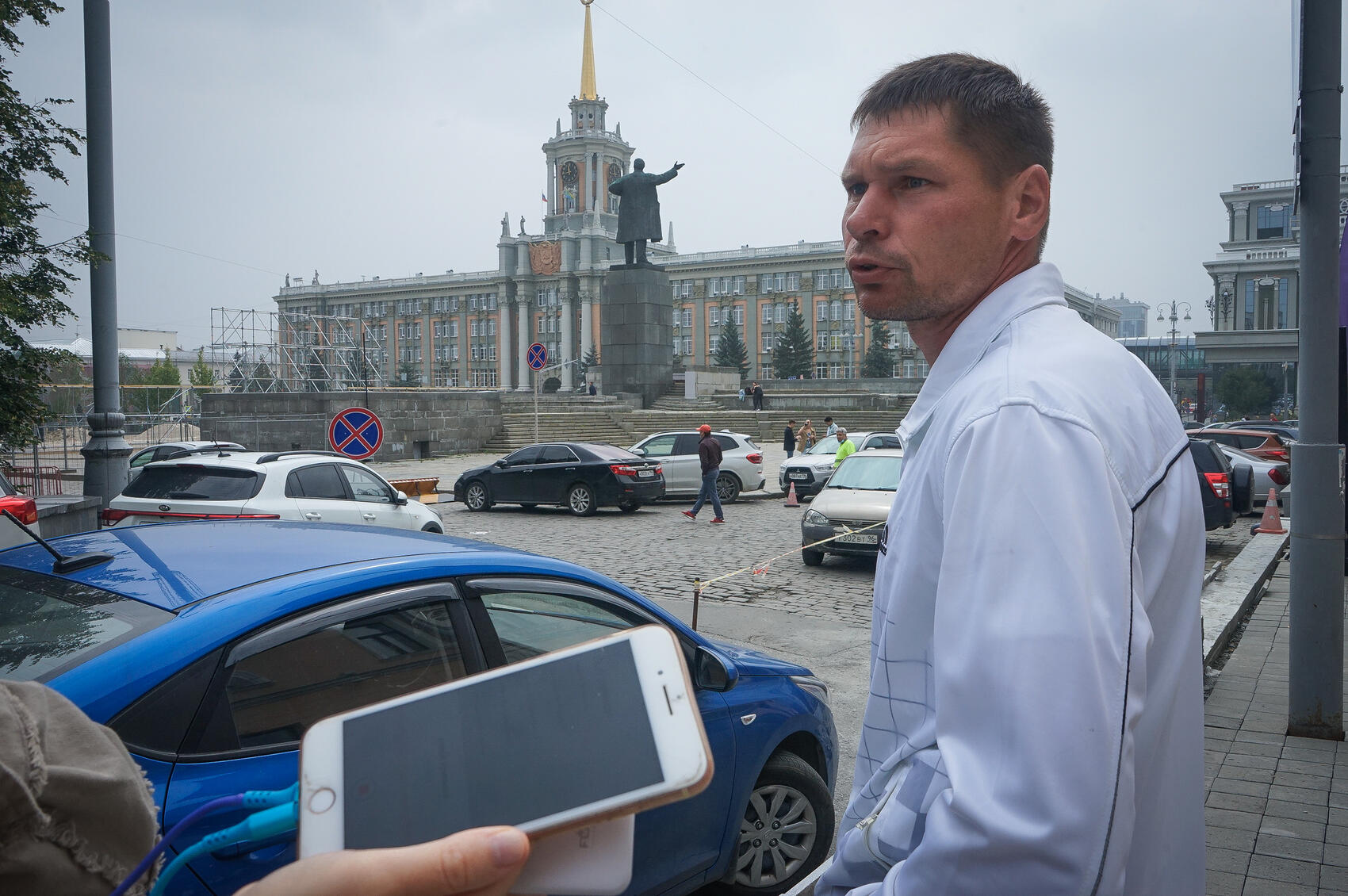 Евгений Леушканов приехал в Екатеринбург по делам из Новоуральска