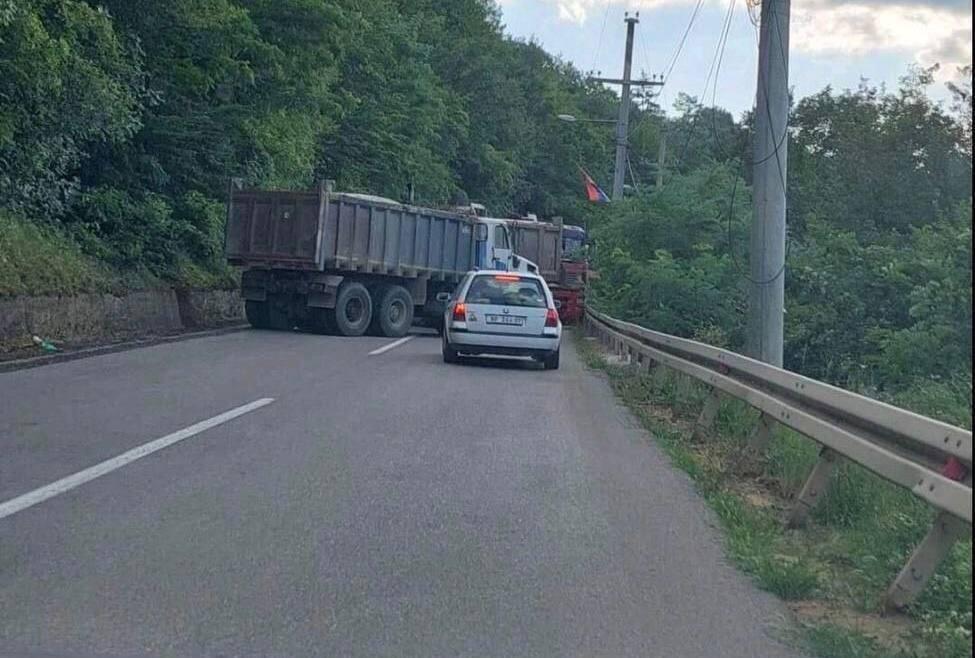 Ситуация на границе с Косово. Фото: соцсети