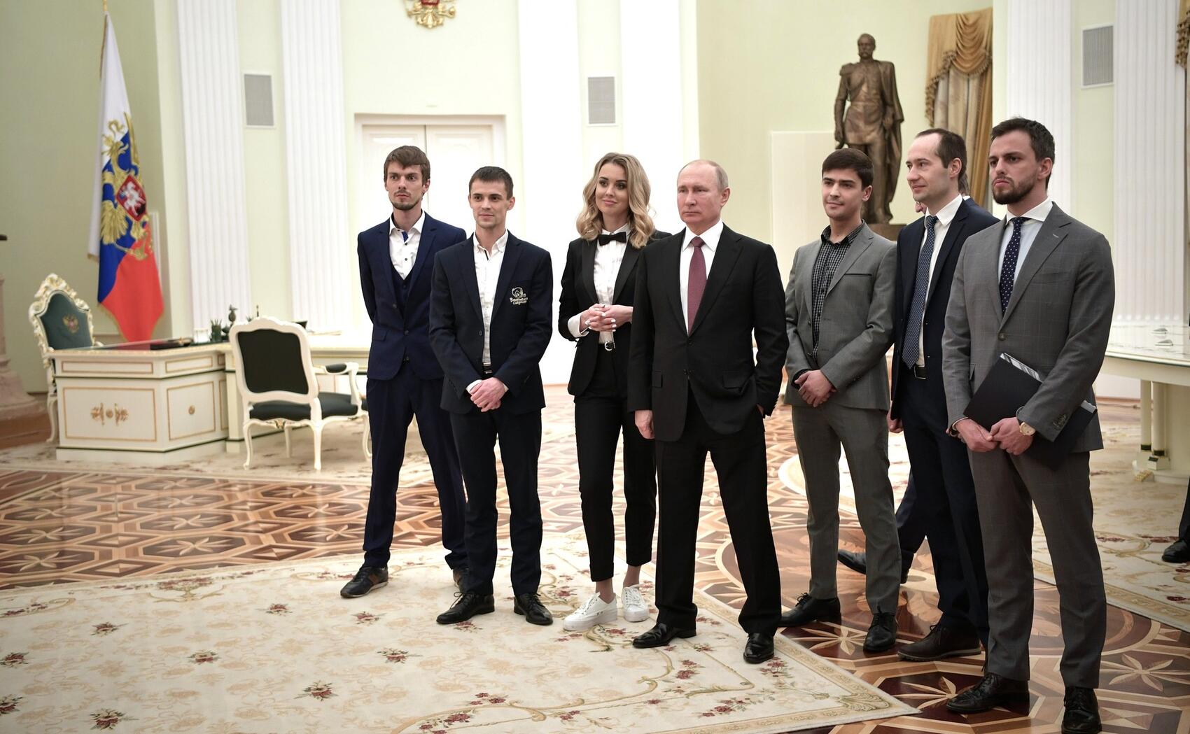 Илья Сачков (крайний справа) на встрече с президентом РФ Владимиром Путиным, 2019 год. Фото: прес-служба президента РФ