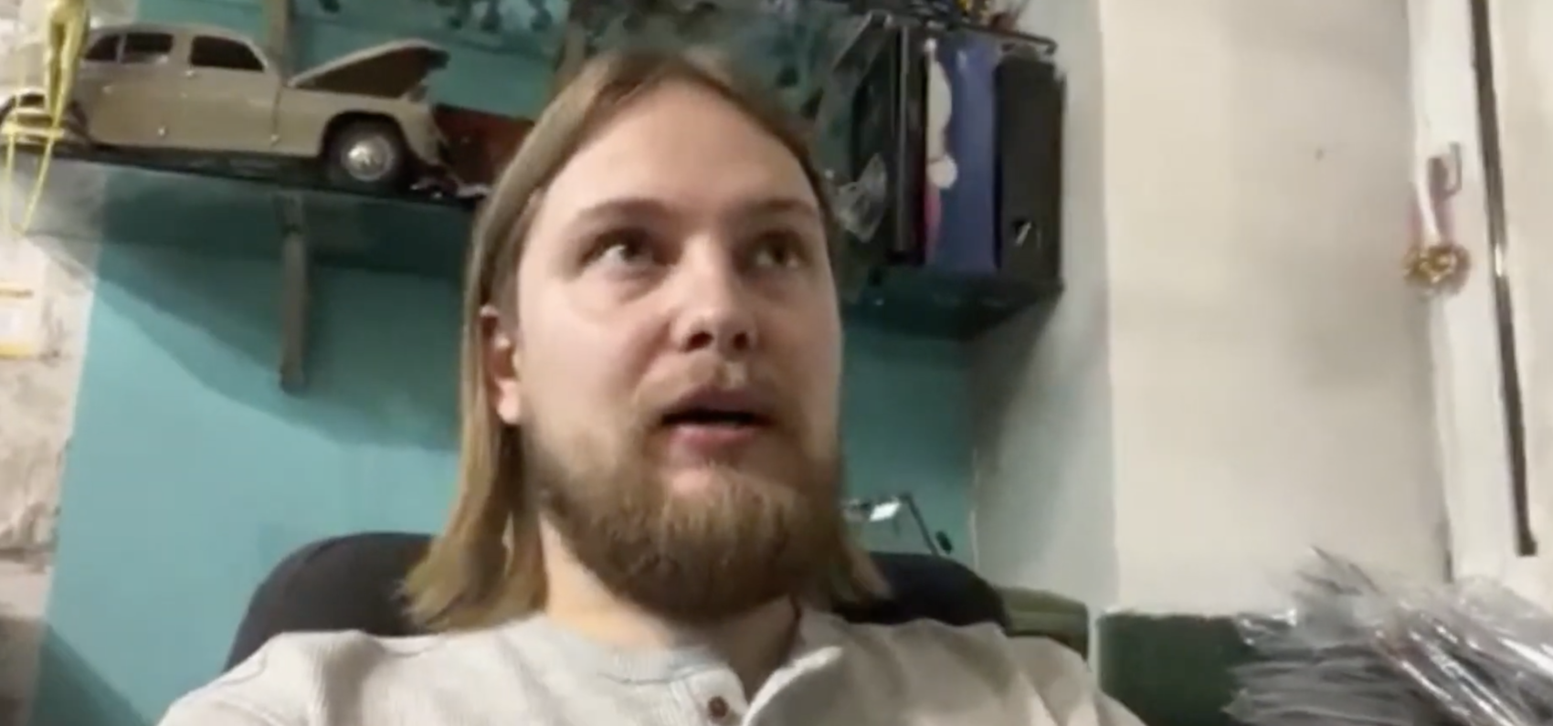 Скриншот видео телеканала «Дождь» на YouTube