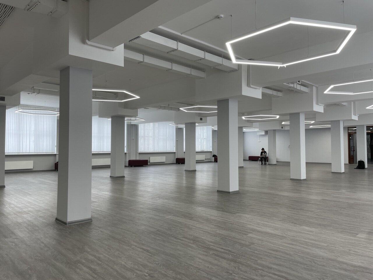 Одно из помещений фабрики-кухни, которым пользуются как студенты, так и посетители центра культуры 