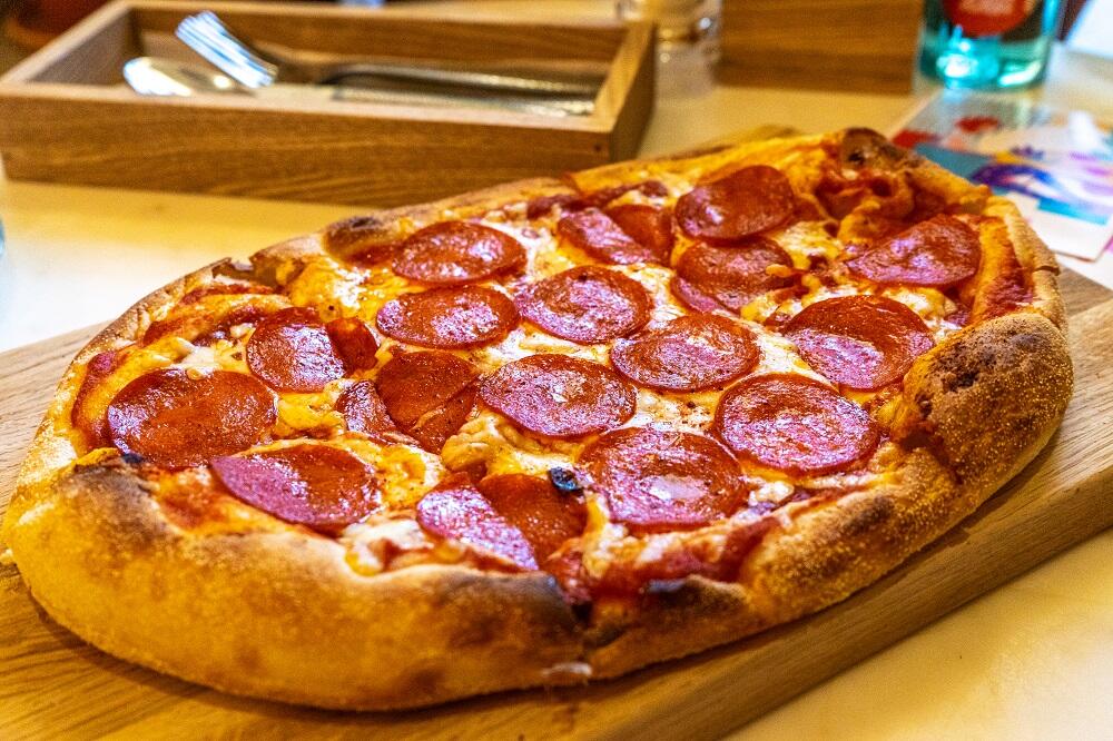 Пиццетта пепперони. Фото: Арина Томашова / It's My City