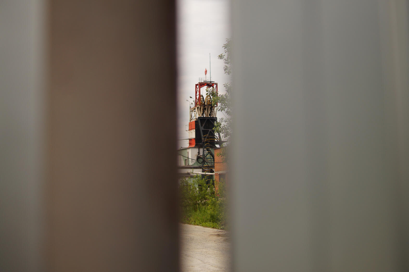 Подъемник, поднимающий люльку с шахтерами. Фото: Елена Елизарова / It's My City