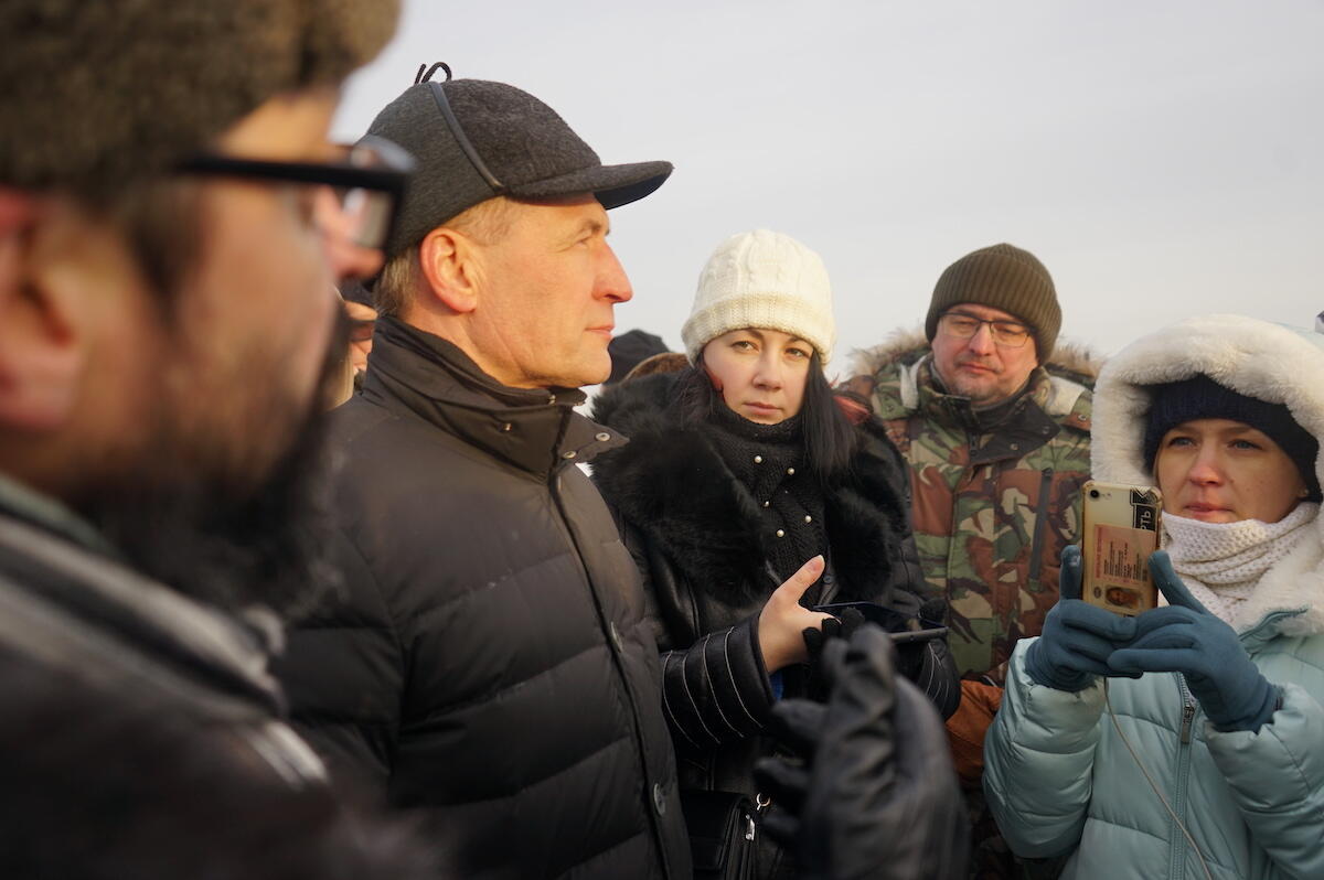 Председатель Екатеринбургской городской Думы Игорь Володин слушал беседу, но участия в ней не принимал. Фото: Арина Томашова / It's My City