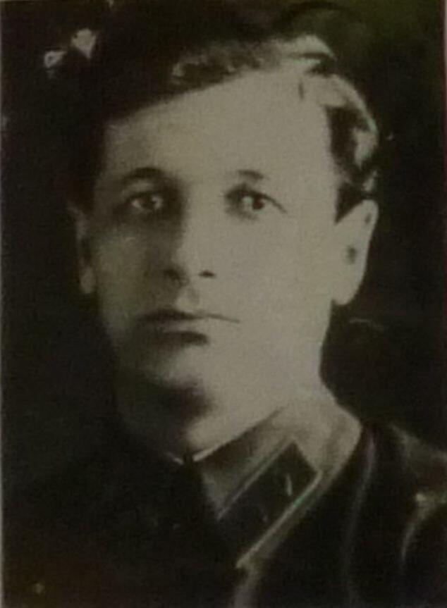 Валерий Весновский — один из высокопоставленных чекистов, сам переживший пытки и приговоренный к расстрелу