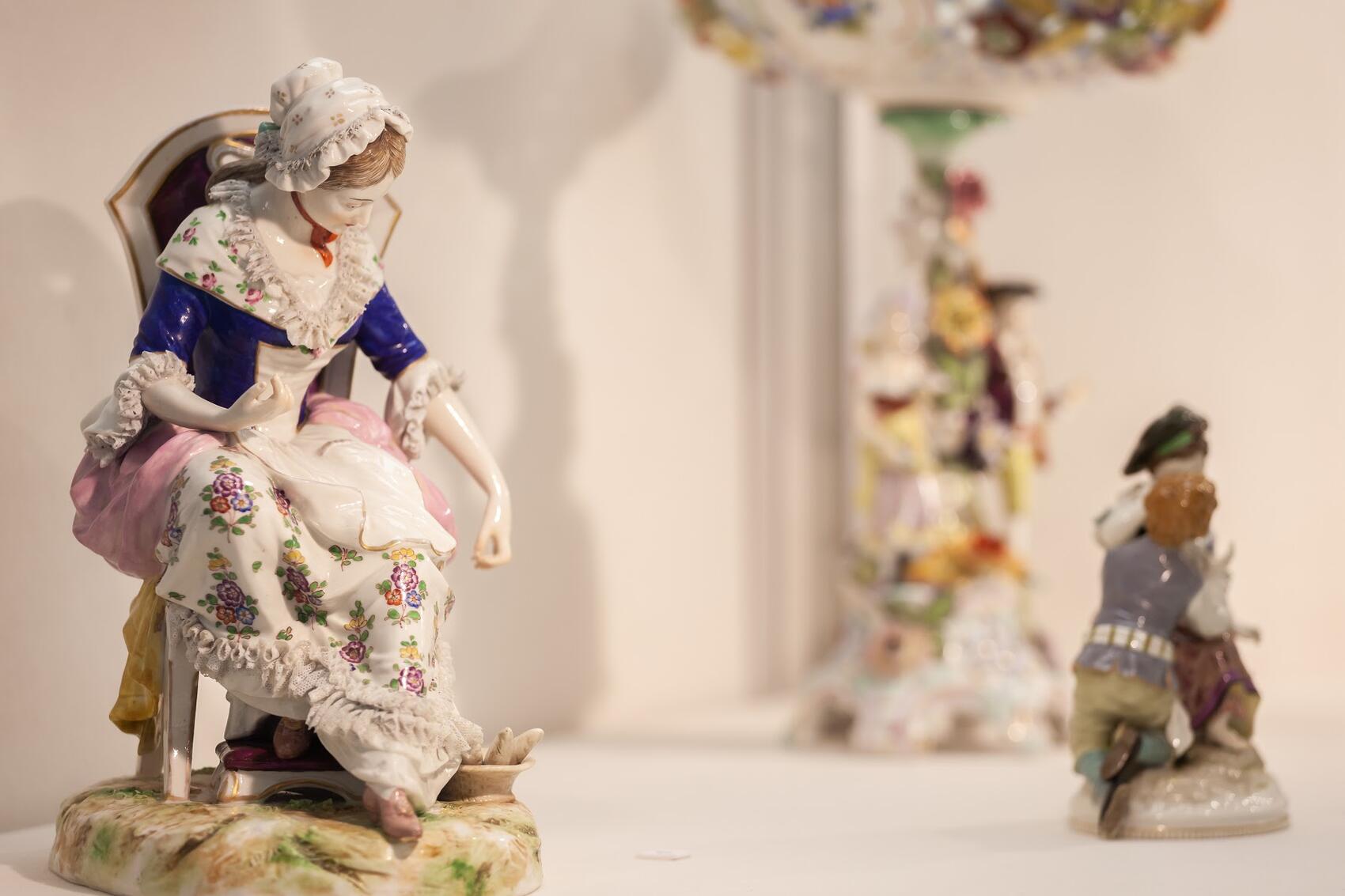 Экспонаты Фарфорового кабинета. Фото: Игорь Брук / It's My City