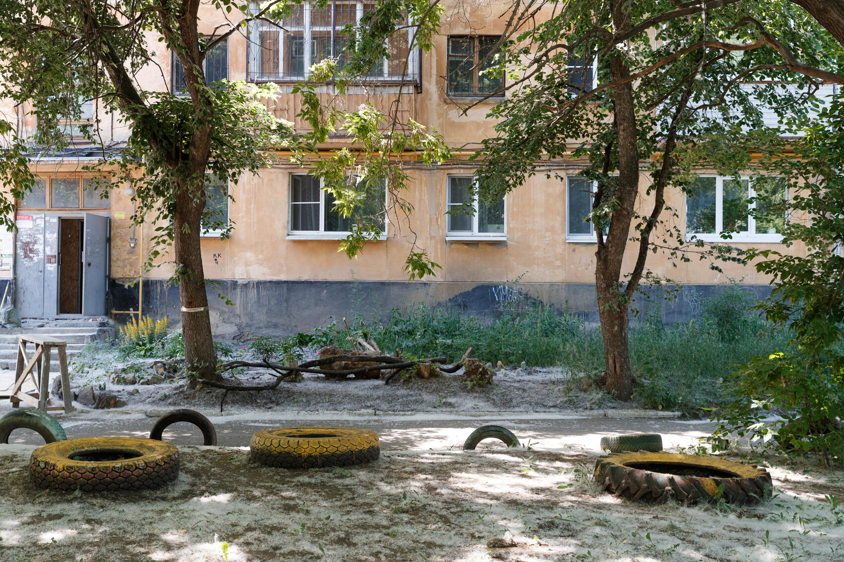 Покажи двор 4. Дворы мичурина,49 екатеринбург.