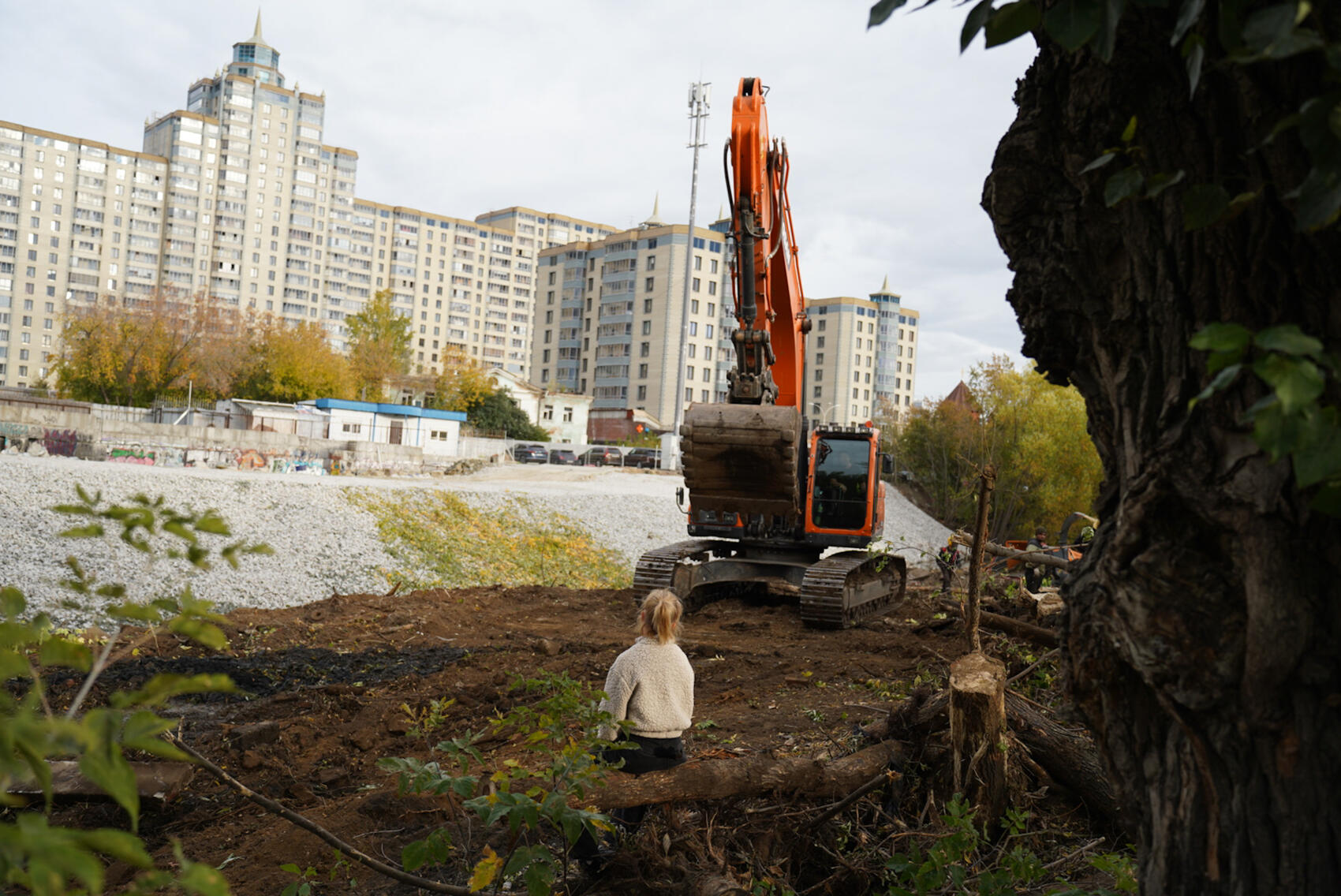 Работы по изменению берега 27 сентября. Фото: Елена Елизарова / It's My City