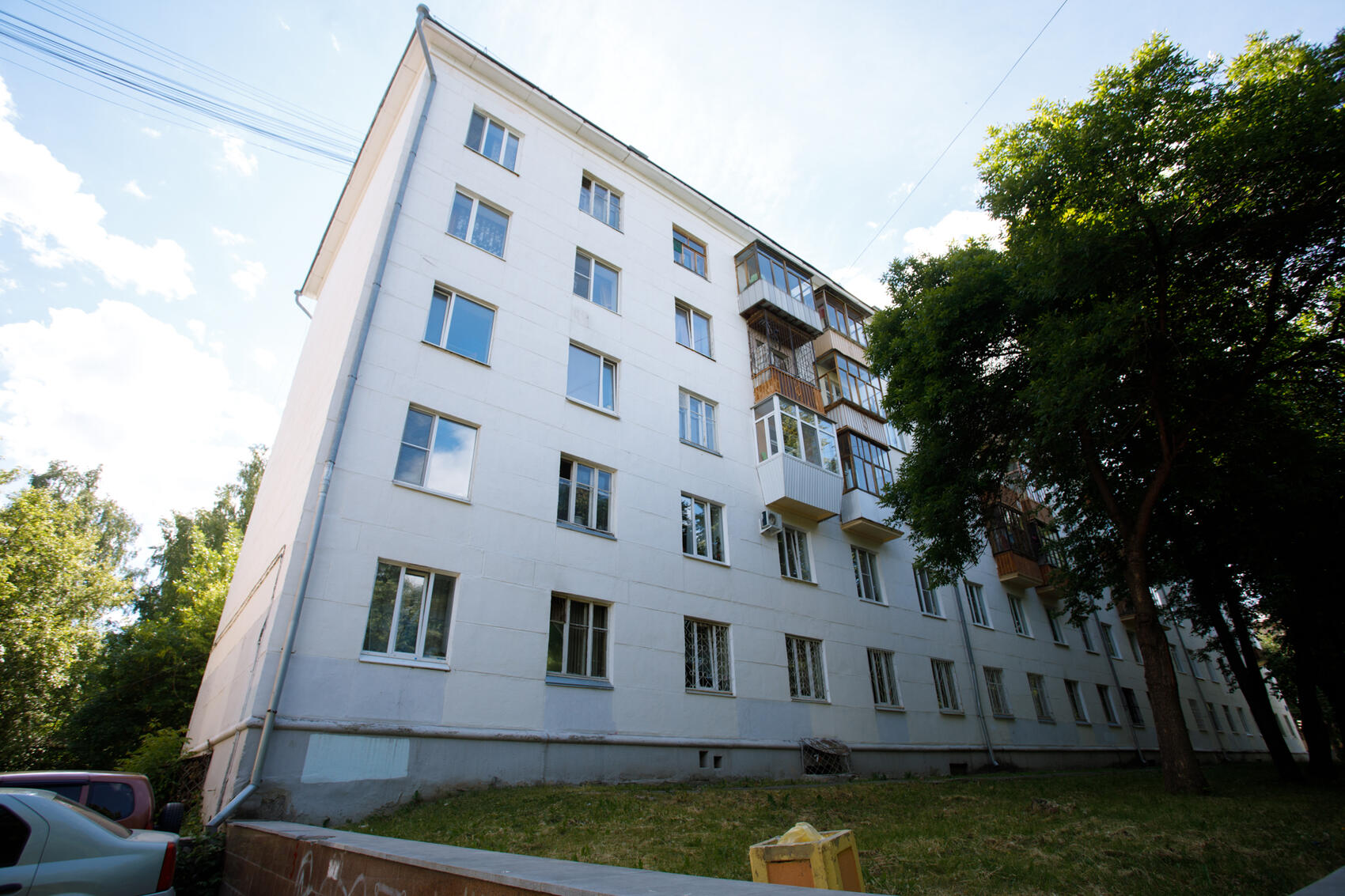 Большая часть бульвара Культуры застроена привычными для нас домами