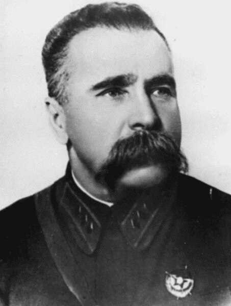 Комкор Илья Гарькавый — один из трех командующих Уральским военным округом, расстрелянных в 1937-1938 гг.