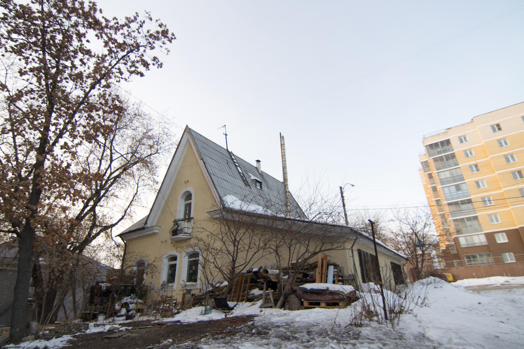 Один из коттеджей Вилесова. Фото: Елена Елизарова / It's My City