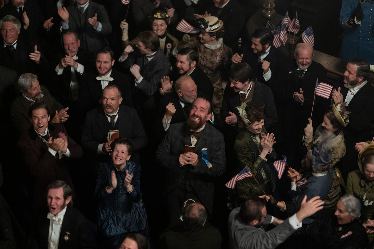 Фото: кадр из сериала «Смерть от молнии»