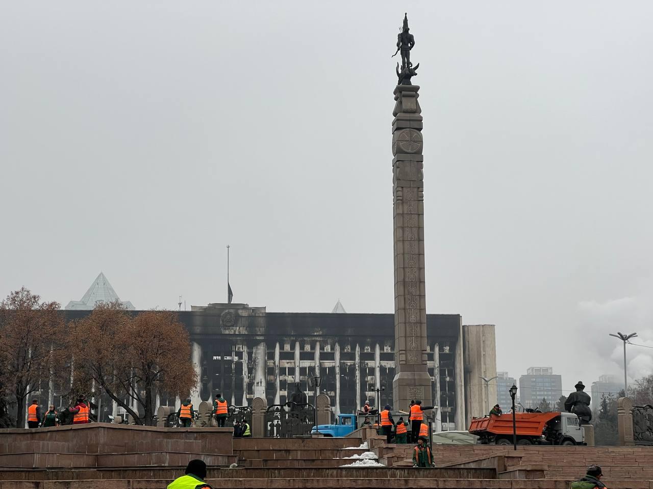 Сожженый Акимат (ратуша) в Алма-Ате. Фото: ORDA Kazakhstan
