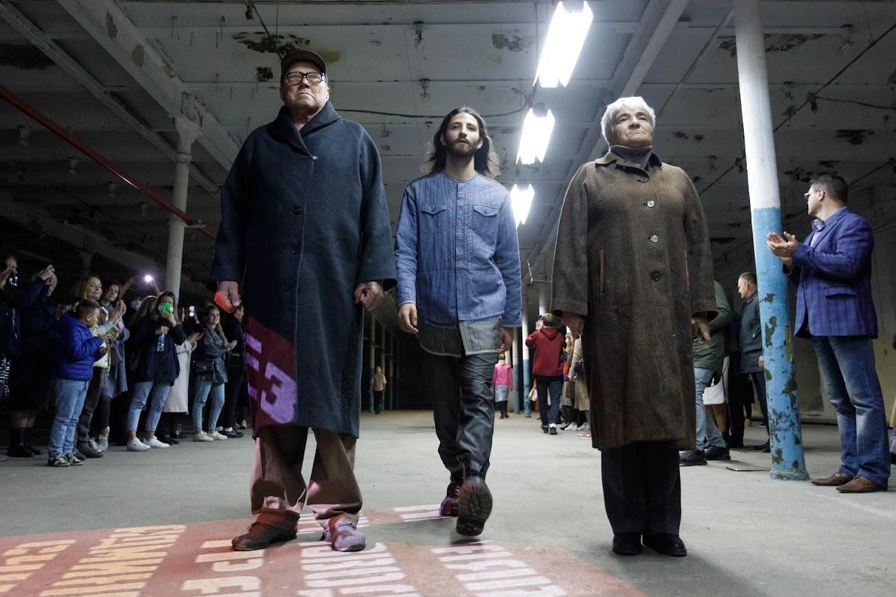 Модный показ на фабрике в 2020 году. Фото: Марина Молдавская / It's My City