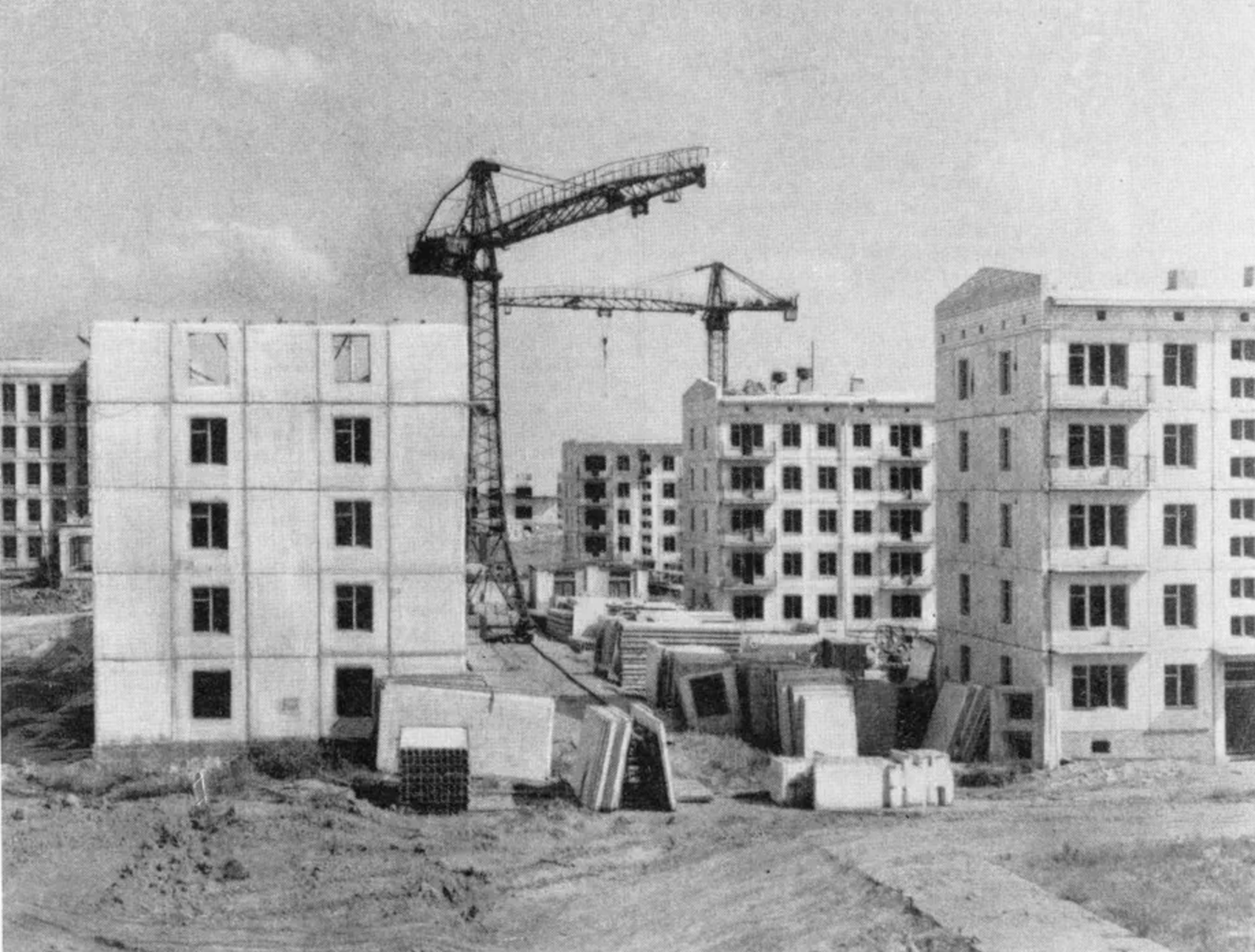 Строительство Новых Черемушек в Москве. Фото: pastvu.com