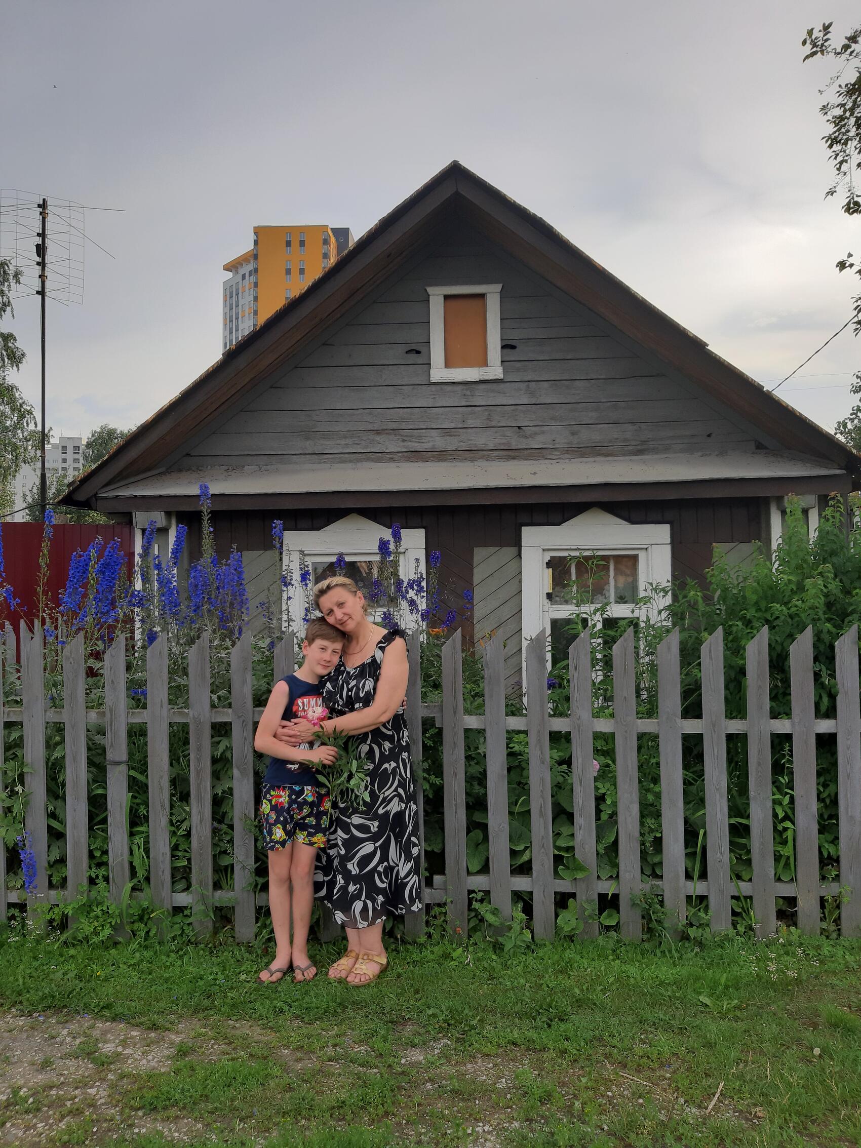 Татьяна и ее внук Иван. Фото предоставлено Татьяной Знак