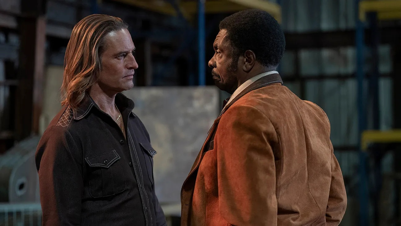 Кадр из сериала «Лузер»