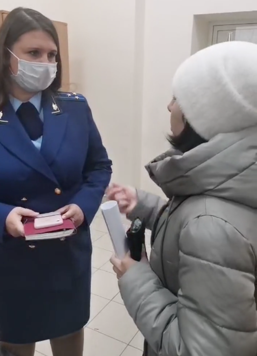 Стоп-кадр прямой трансляции портала Е1