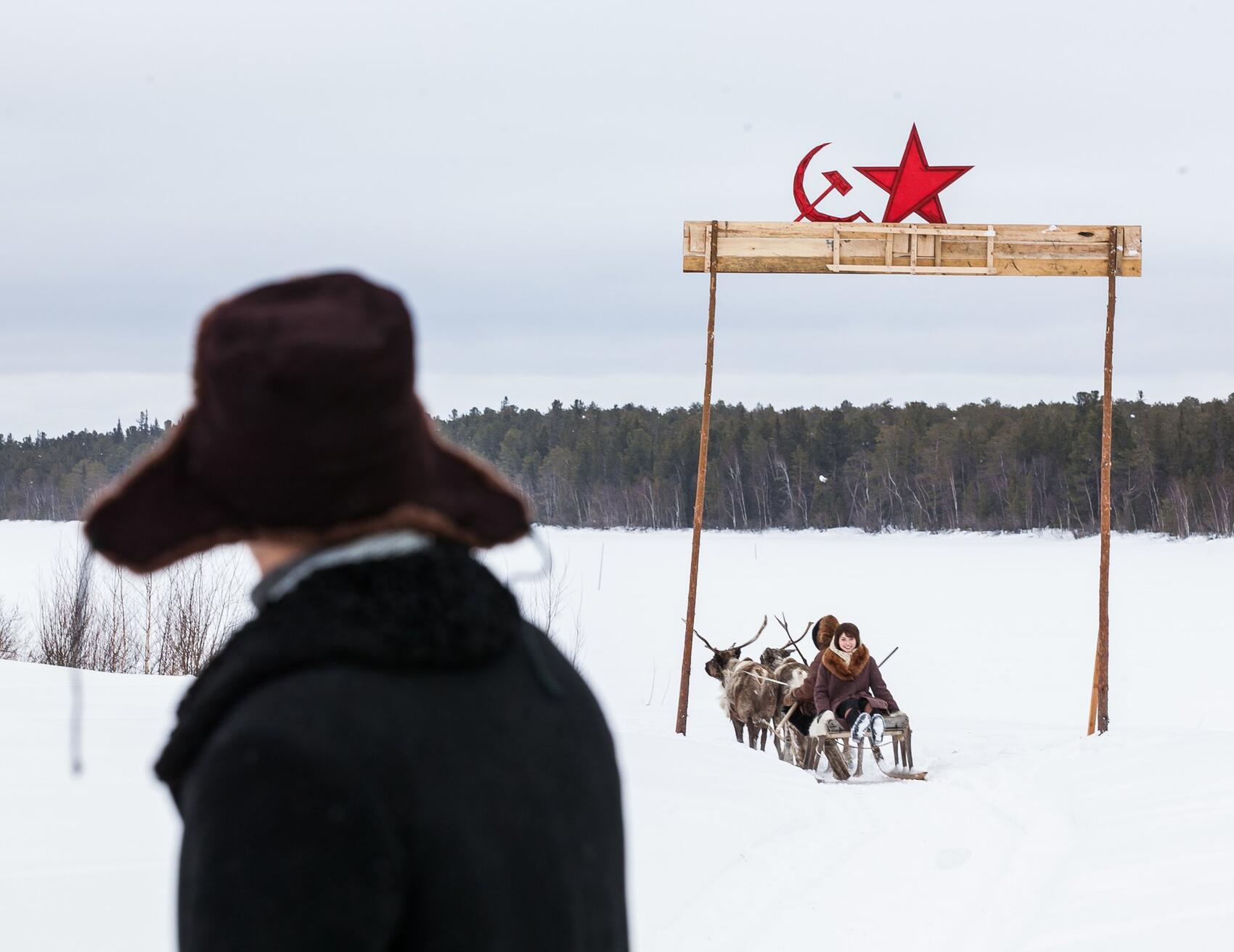 Кадр из фильма «Ангелы революции»
