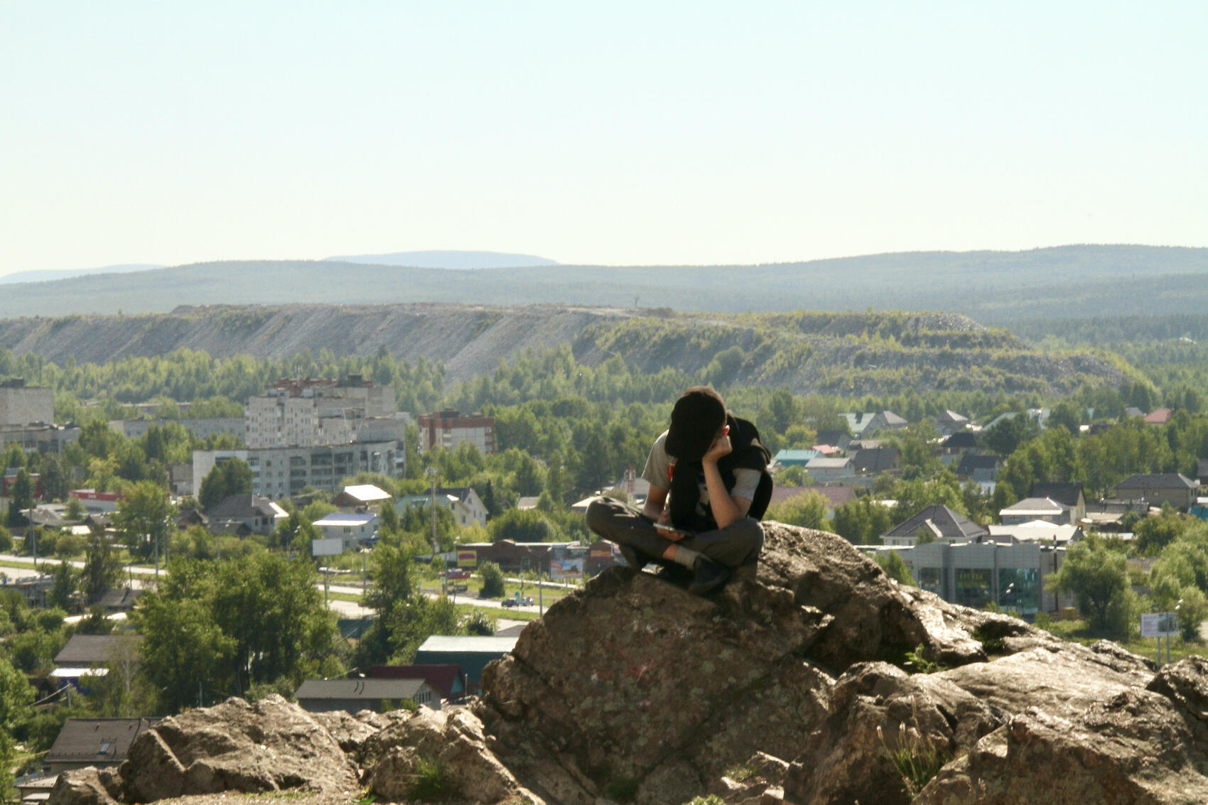Большинство гор в черте Нижнего Тагила на самом деле являются отвалами от выработки шахт. Однако Лисья гора является естественной горой и входит в горный массив Веселых гор. Фото: Мария Рубинина / It's My City