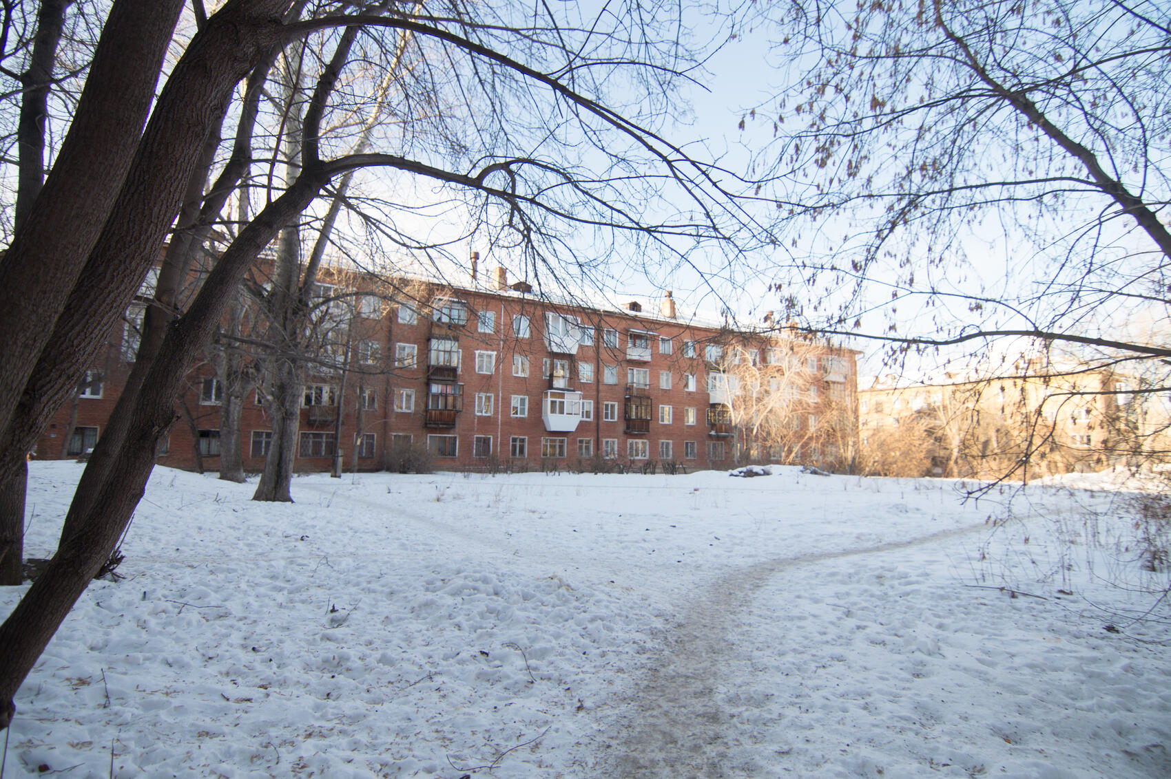 Площадка перед домами. Фото: Елена Елизарова / It’s My&nbsp;City