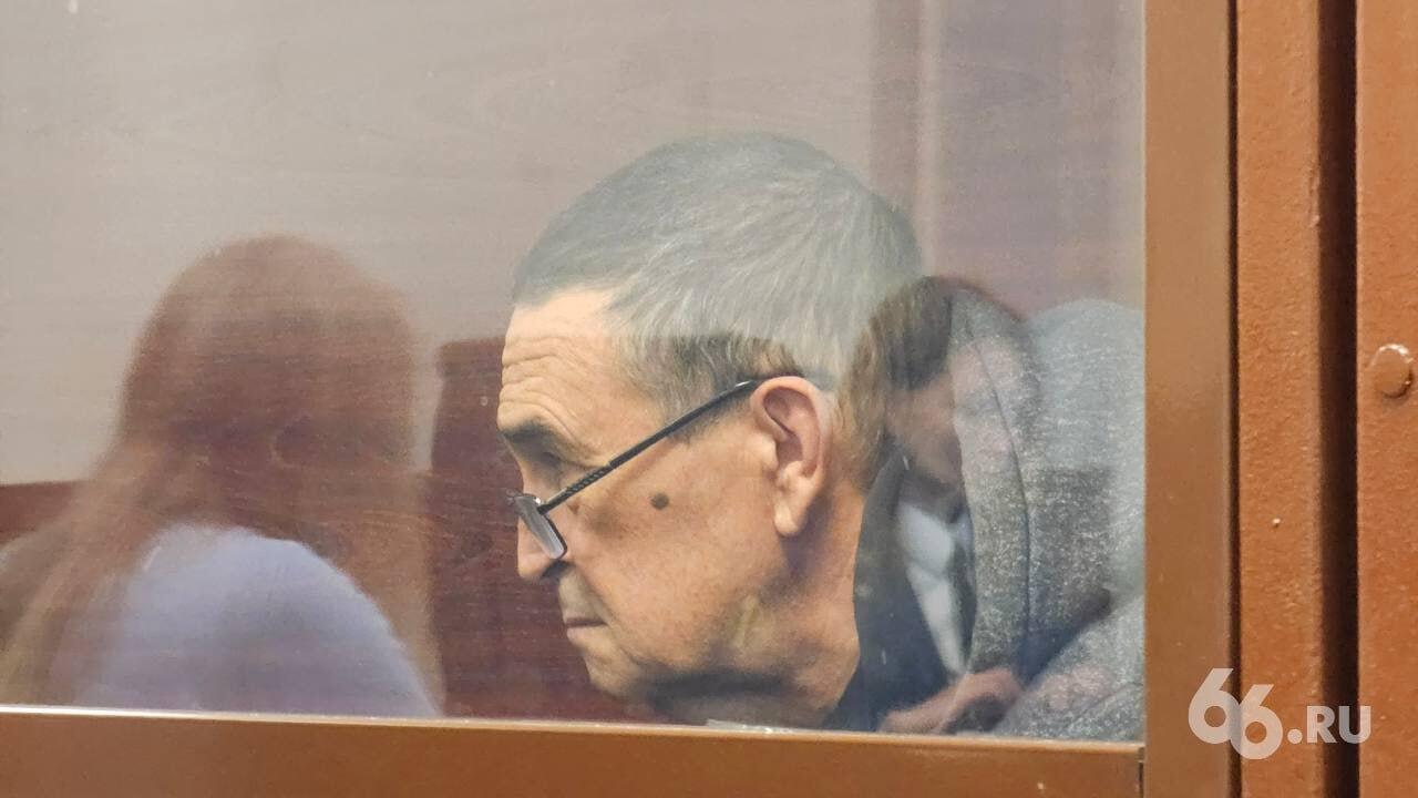 Екатеринбуржцу, обматерившему мальчика в шапке с буквой Z, ужесточили наказание