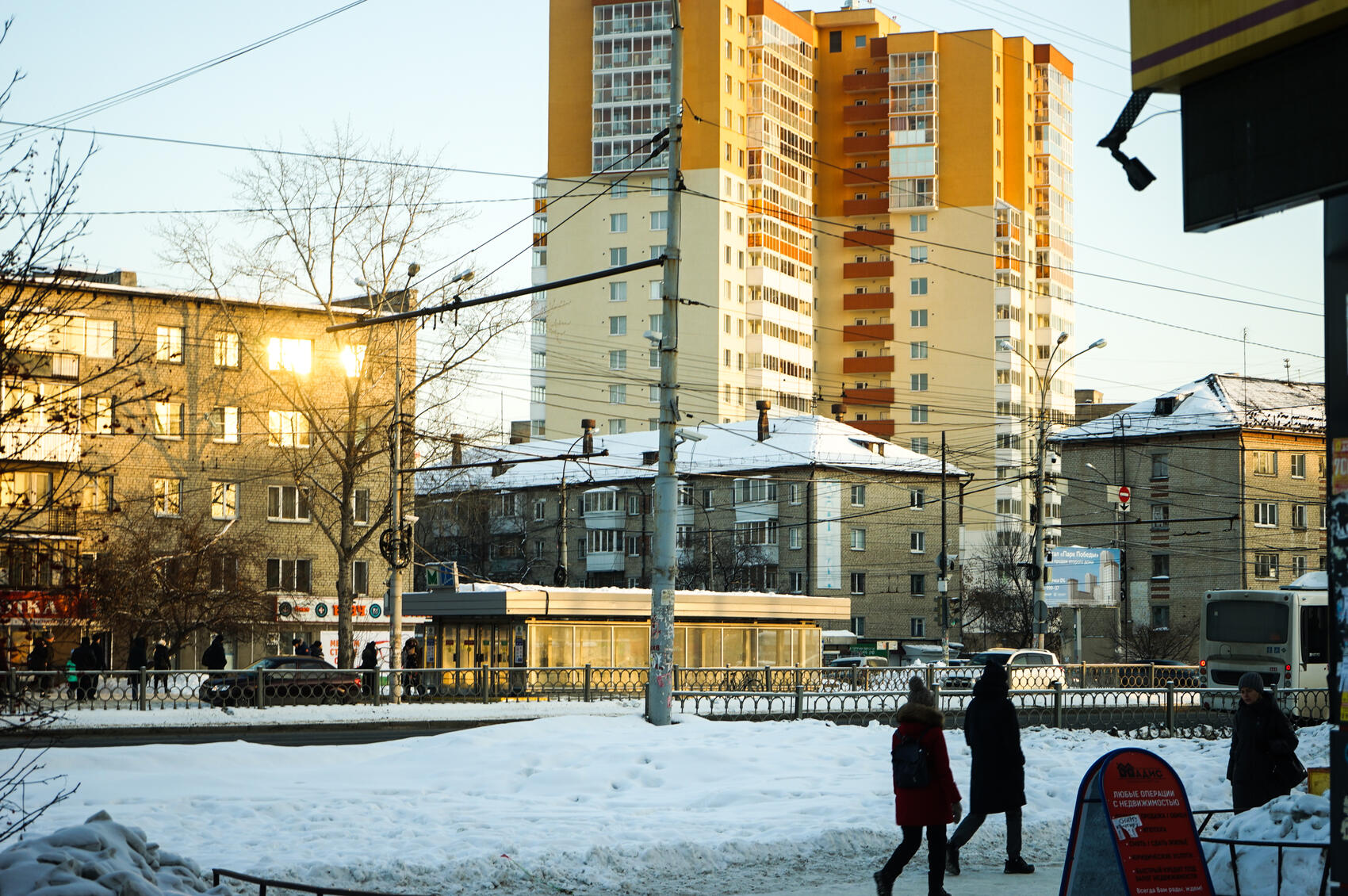 Как дорога для арестантов стала одной из главных улиц Екатеринбурга, или  что вы не знали о проспекте Космонавтов