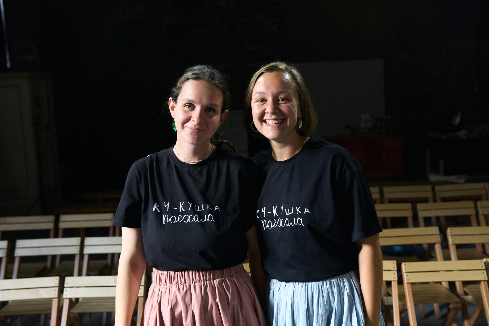 Режиссер Ксения Рыбникова (справа)