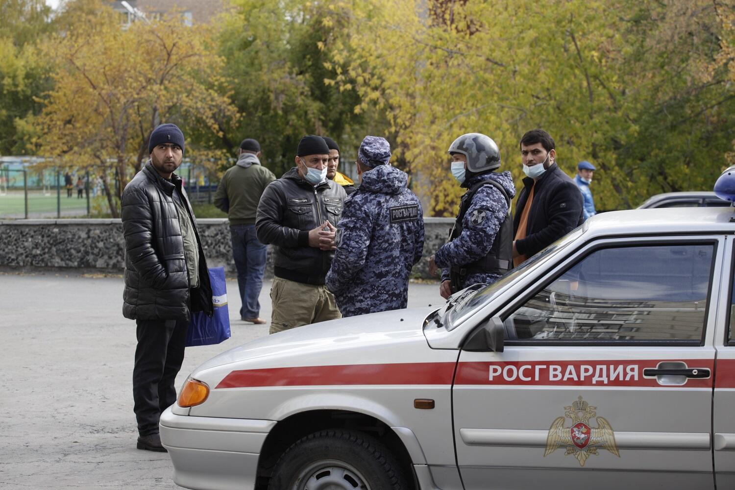 Полиция екатеринбург. Полиция приехала. Отдел полиции.