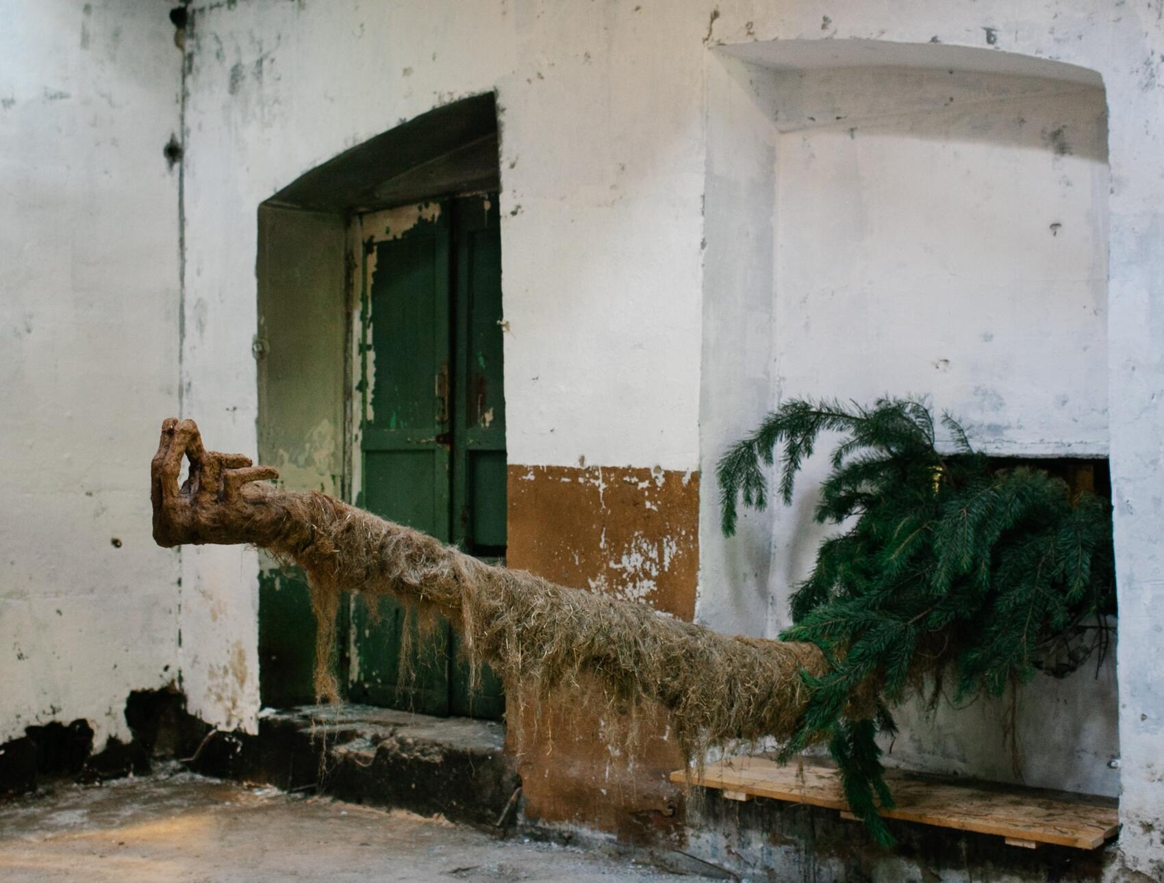 Часть работы «Курилка». Фото: Анна Марченкова