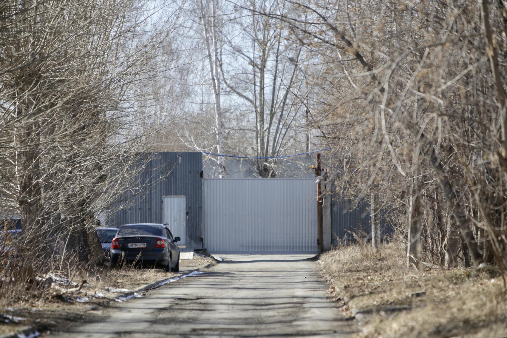 Ворота школы №124 в Екатеринбурге. Фото: Илья Вага / It’s My City