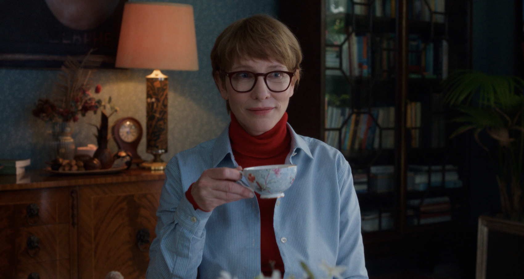 Кейт Уинслет в роли Тимотеи. Кадр из фильма «Отец мать сестра брат»