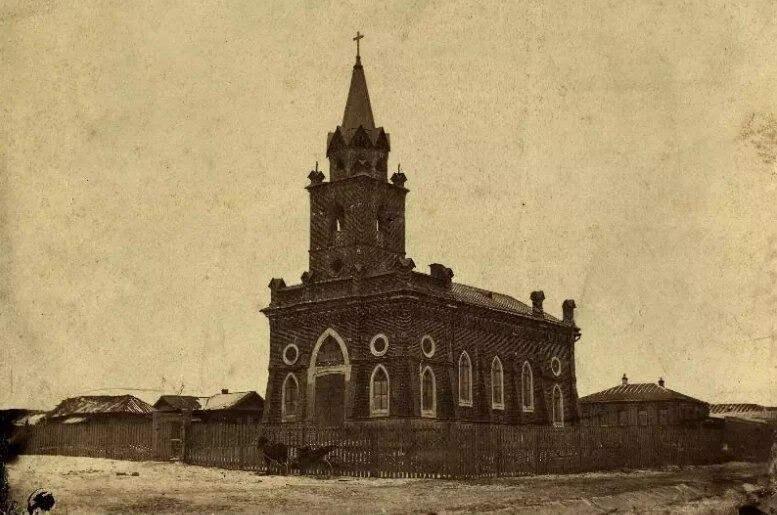 Костел Святой Анны. Фото: Государственный архив Свердловской области 