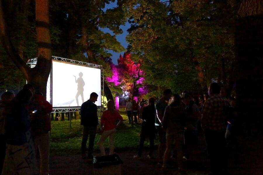 Арт-объект в Гатчине. Фото: портал культураекатеринбурга.рф