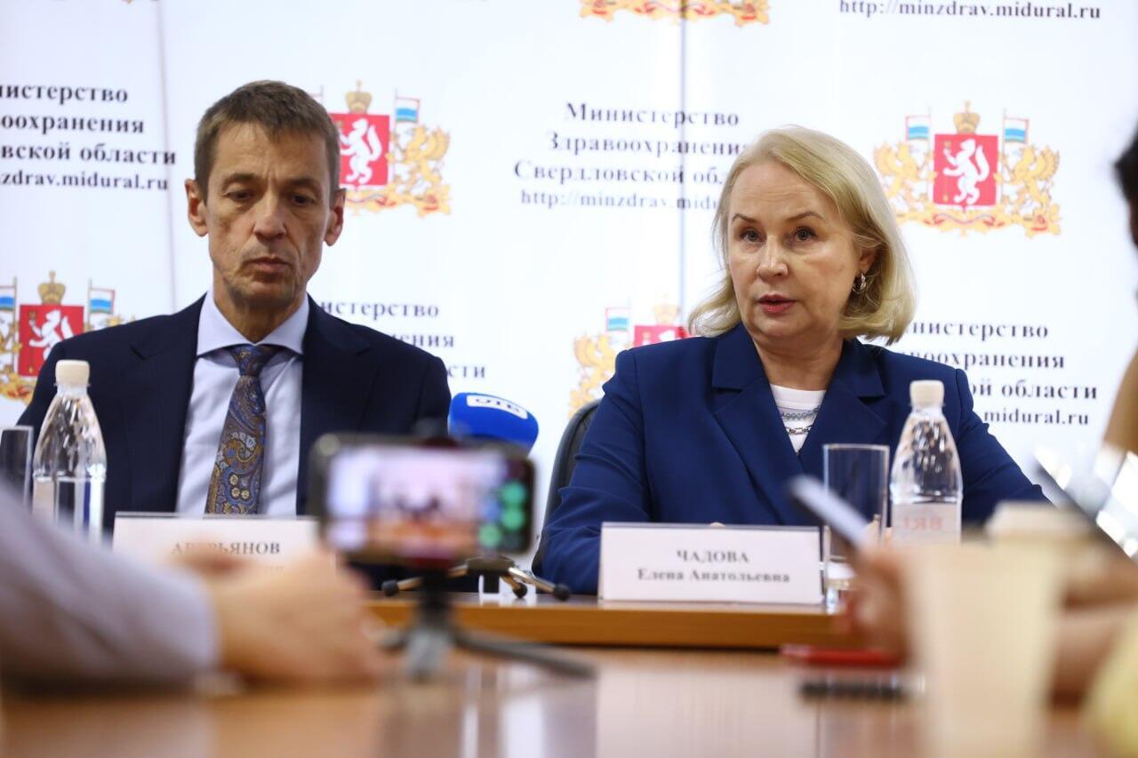 Елена Чадова и Олег Аверьянов. Фото: Е1.Ru