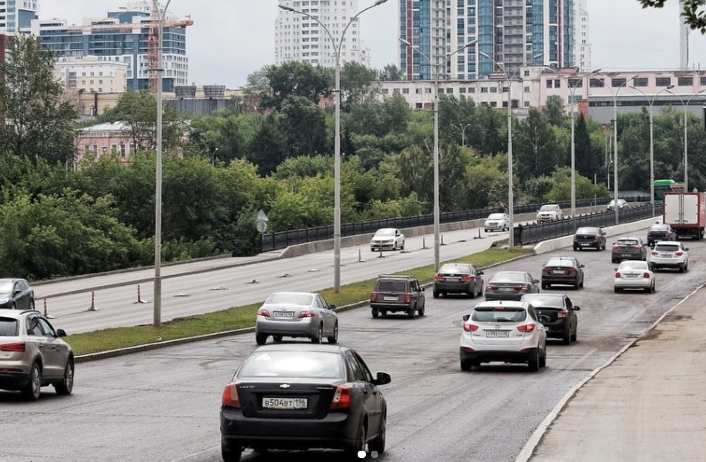 Info екатеринбург. Бебелевский мост в Екатеринбурге. Екатеринбург мост улица Бебеля. ЕКБ мост на Бебеля. Эстакада на Бебеля Екатеринбург.