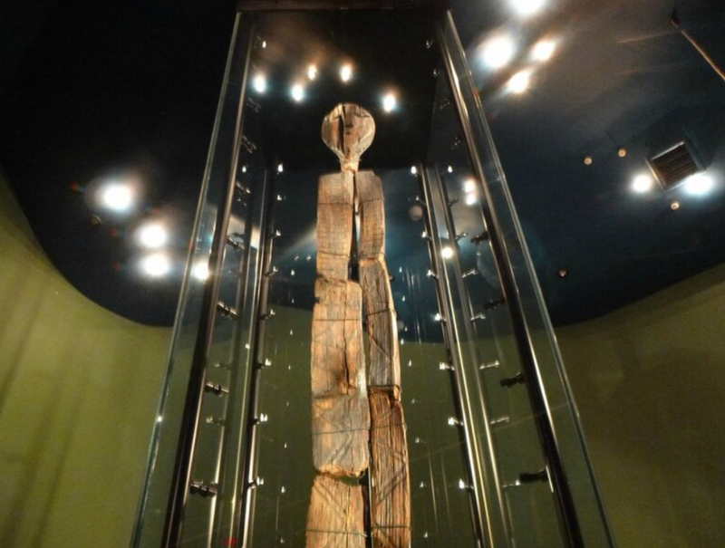 Шигирский идол 159 колец